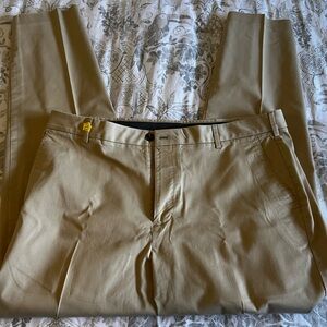 Van Heusen Men's Khaki Chinos
